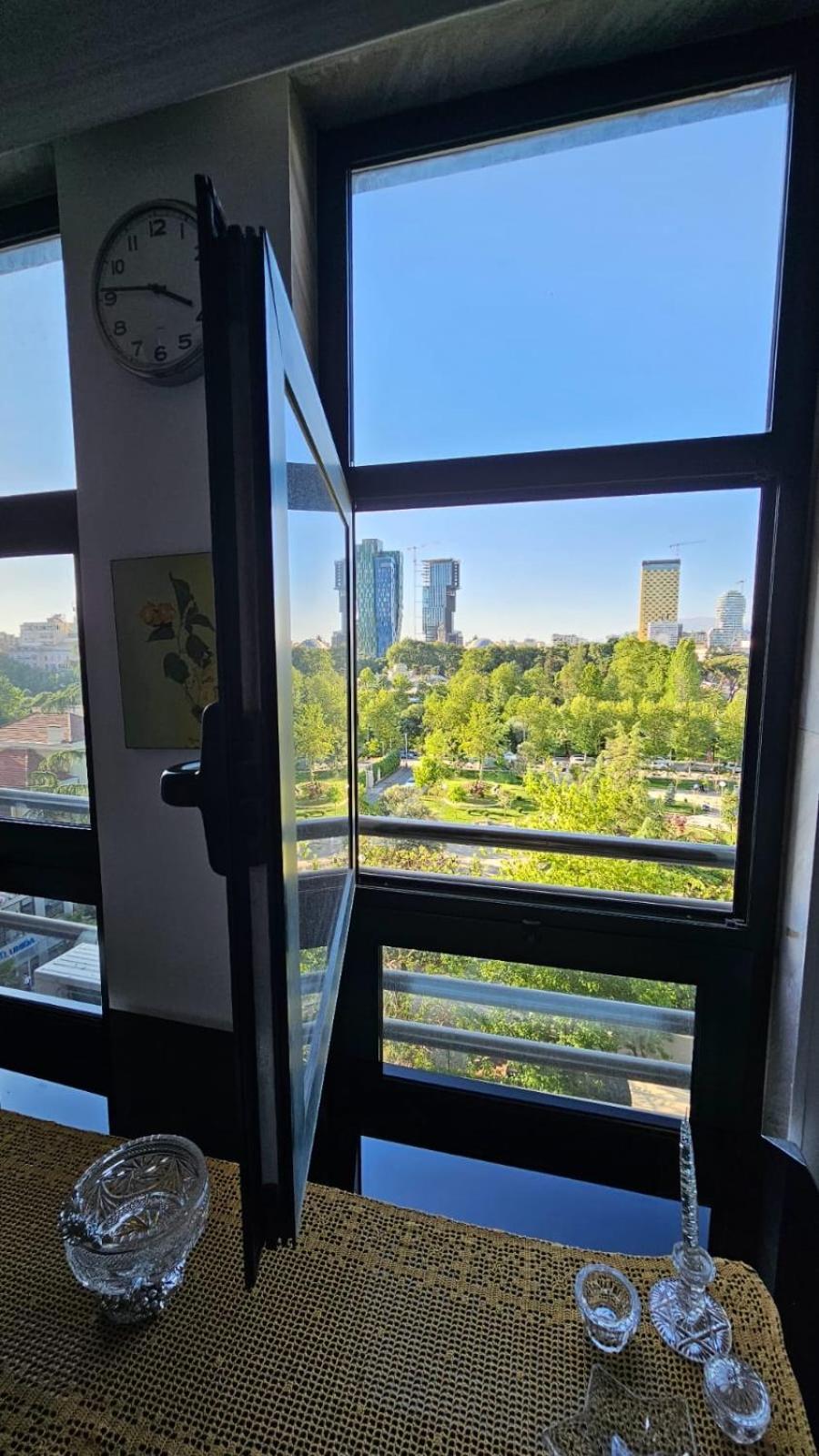 Amo Tower Tirana Center Leilighet Eksteriør bilde